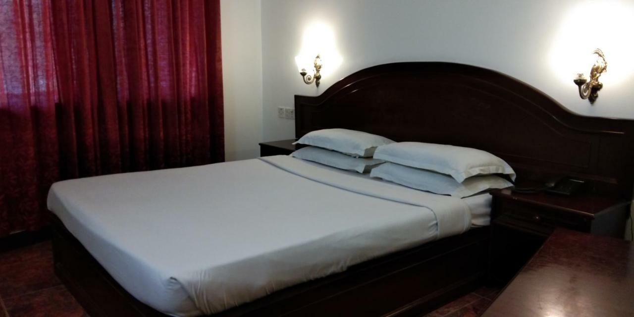 Hotel Residency Park 门格洛尔 外观 照片